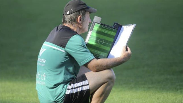 El Real Oviedo retoma este martes a las 10.30 los entrenamientos