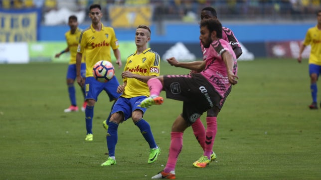 Los resultados del Tenerife en casa, buen augurio para el Cádiz CF