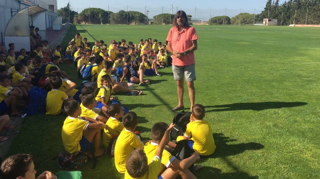 Juan José, invitado de honor en el Campus de Verano 2017 del Cádiz CF