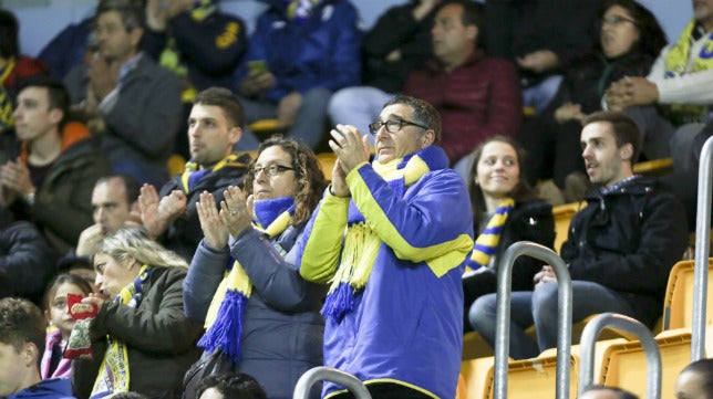 Emotivo homenaje en Carranza en el minuto 21