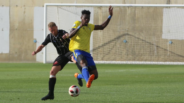 Cádiz CF B 0 UD Los Barrios 0 (Crónica) Tocaba amarrar el punto