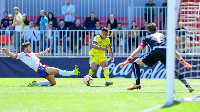 Rayo Majadahonda-Cádiz (1-1) Un punto para sumar y analizar