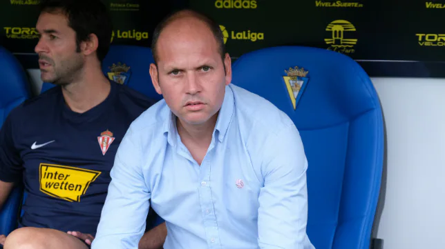 Jose Alberto: &quot;A día de hoy el Cádiz CF está fuera de la categoría&quot;
