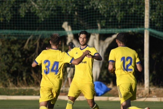 Marcos Mauro; de casi dejar el Cádiz CF a ser el goleador de la pretemporada