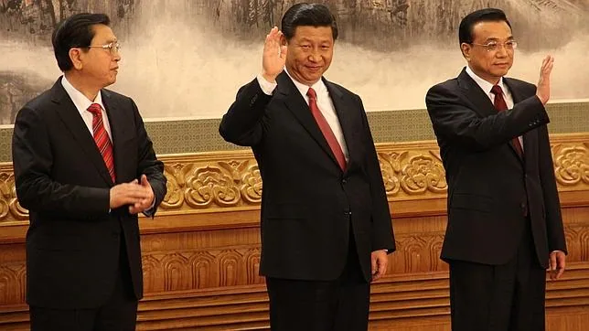 El presidente de China, Xi Jin Ping, en el centro, en un reciente acto