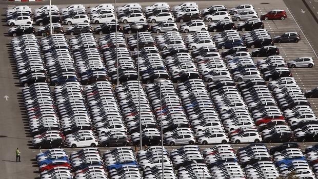 La factoría de Volkswagen en Navarra reducirá de aquí a final de año la producción de vehículos en 1.761 unidades
