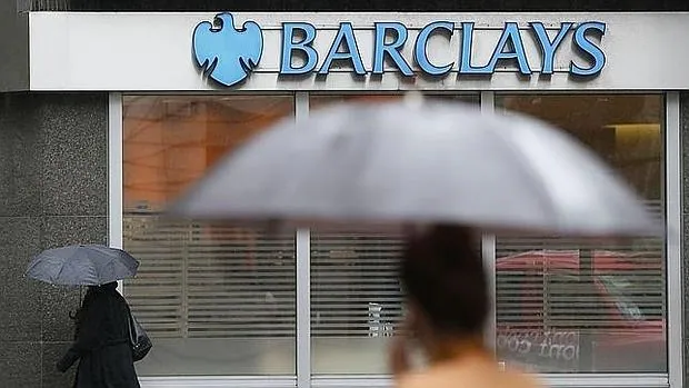 Barclays pone en venta su negocio de tarjetas en España y Portugal