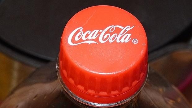Una botella de Coca-Cola