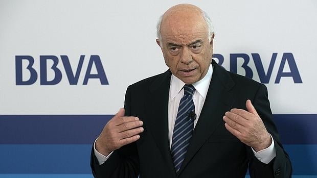 BBVA llama a los políticos a no enredarse «en temas secundarios» para los españoles