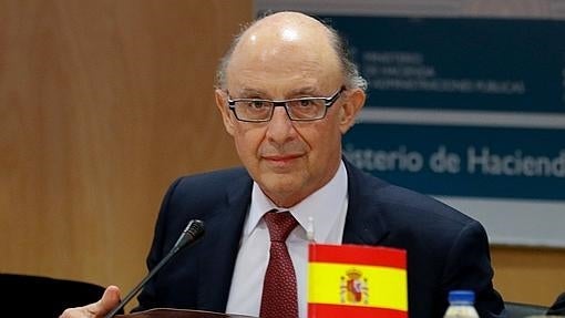 El ministro de Hacienda y Administraciones Públicas en funciones, Cristóbal Montoro, preside el Consejo de Política Fiscal y Financiera