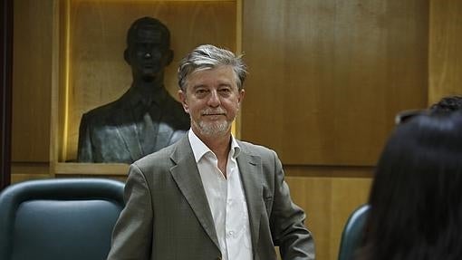 Javier Santisteve, alcalde de Zaragoza