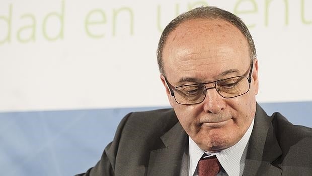 El Banco de España receta más ajustes y reducir la protección de los contratos fijos