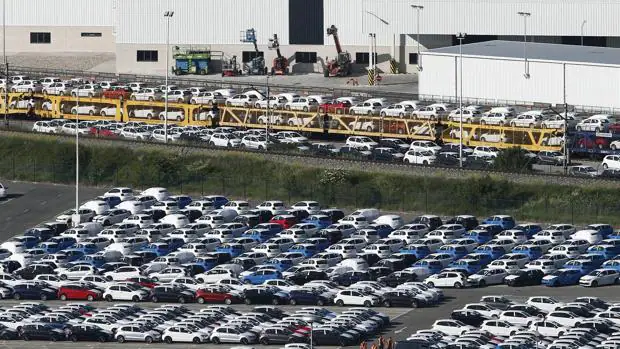 Alemania autoriza soluciones técnicas para 1,1 millones de coches de Volkswagen