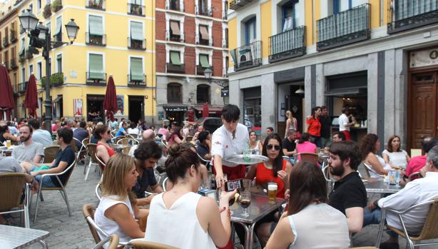 Los restaurantes y cafeterías tiraron de la inflación