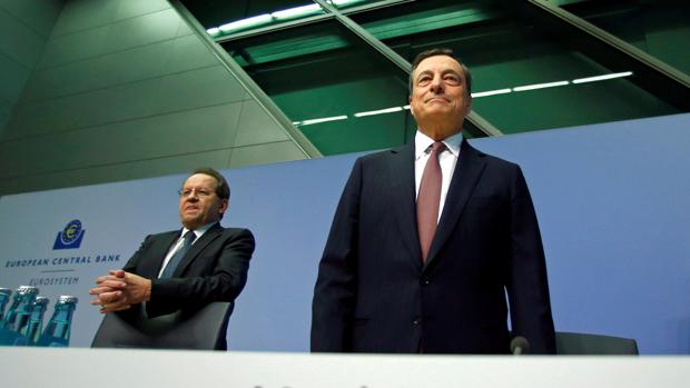 Draghi insta a la banca a realizar fusiones