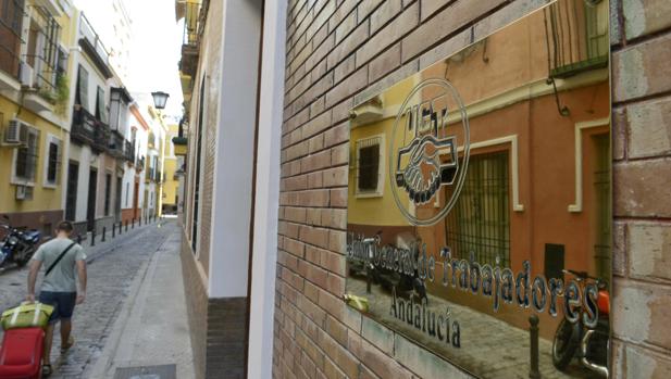 La sede central de UGT-Andalucía está en la céntrica Calle Salado de Sevilla