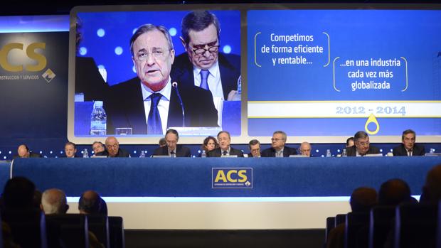 ACS prevé refinanciar antes de fin de año un crédito sindicado de 2.350 millones