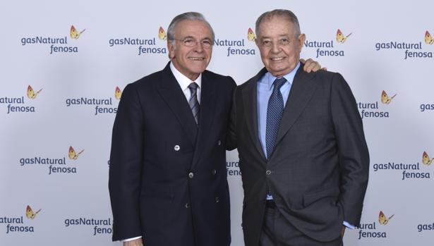 Isidro Fainé, presidente de Gas Natural, en el momento del relevo a Salvador Gabarró, entonces presidente de la gasista