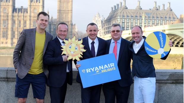 Greg O'Gorman, de Ryanair; Mark Neuschen, de W2M; Tommeu Bennasar y John Drysdale de Logitravel; y Kenny Jacobs, de Ryanair