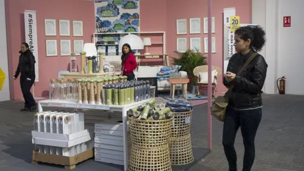 Ikea apuesta por la economía circular y recomprará sus propios muebles a los clientes españoles