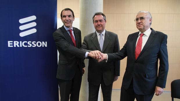 José Antonio López (Ericsson), Juan Espadas y Alfonso González Domínguez (Abengoa)