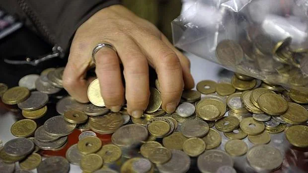 Los españoles todavía conservan 1.642 millones de euros en pesetas