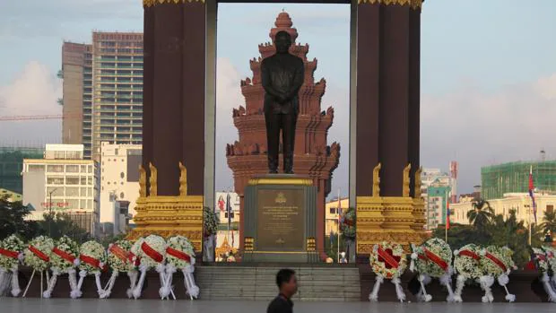 Monumento de la Independencia en Phonm Pehn, Camboya