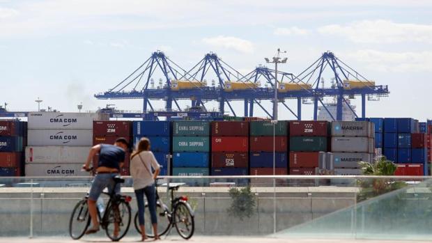 Banca March destaca que España ha dejado de depender de la construcción para afianzar las exportaciones