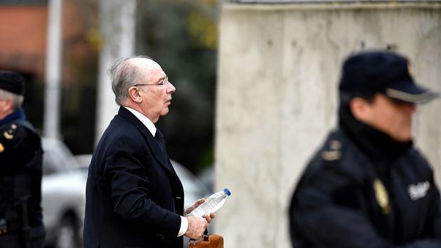 Imagen de Rodrigo Rato acudiendo a declarar en la Audiencia Nacional