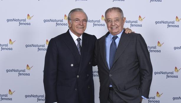 Isidro Fainé (i), presidente de Gas Natural