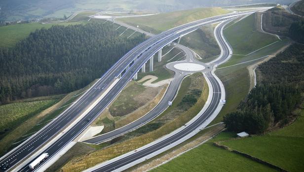 Autovía construida por OHL en Cantabria