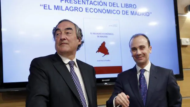 El presidente de la patronal CEOE, Juan Rosell, en la presentación del libro «El milagro económico de Madrid"», escrito por José Mª Rotellar, el pasado lunes en Madrid