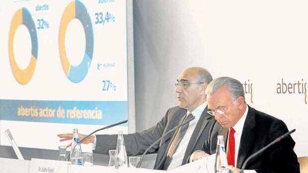Salvador Alemany, presidente de Abertis, y Isidro Fainé, de Criteria