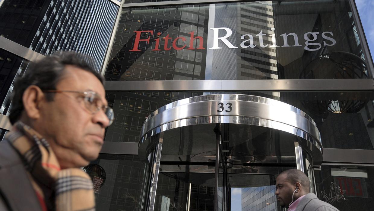 Fitch destaca la mejora de Portugal