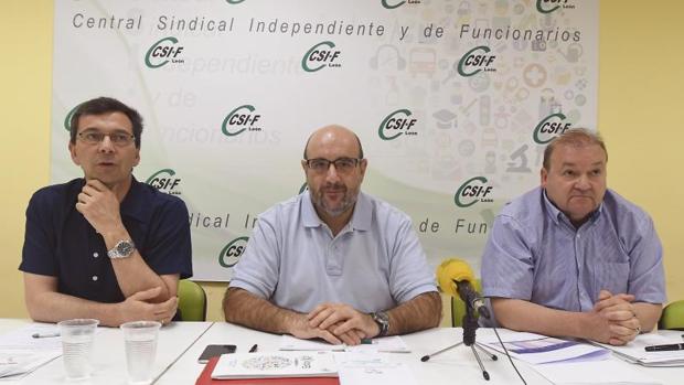 El presidente nacional de CSIF, Miguel Borra y el responsable de CSIF en León, Hipólito Riesco