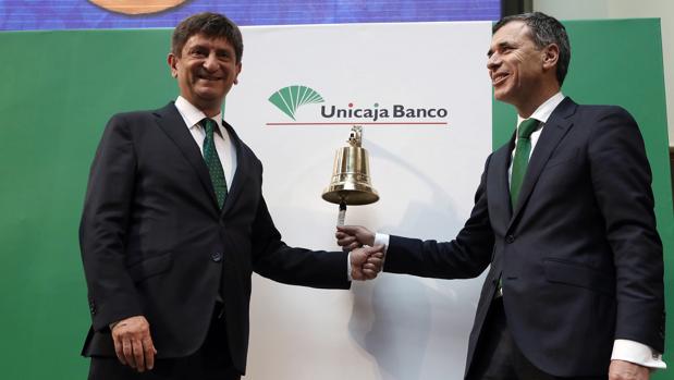 Los directivos de Unicaja dan el toque de campana