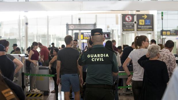 Los trabajadores de Eulen votarán de nuevo la propuesta de la Generalitat el domingo