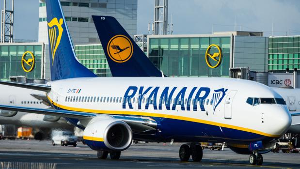 Ryanair anuncia la suspensión de 2.000 vuelos hasta finales de octubre