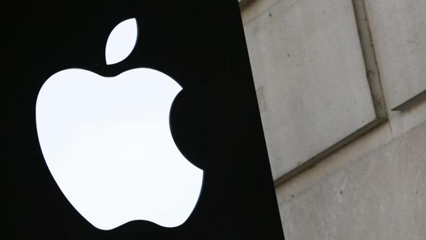 La CE denuncia a Irlanda ante el TJUE por no recuperar los 13.000 millones de euros de Apple