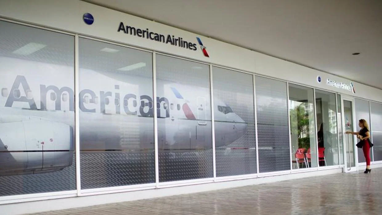 «La posible movilización puede afectar sus planes de viaje», advierte American Airlines