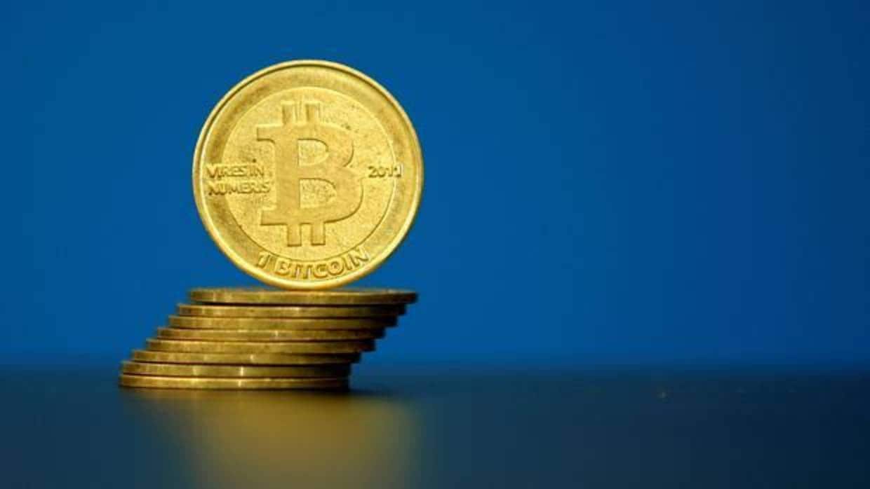 El bitcoin ya multiplica por cuatro el valor del oro