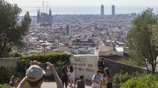 Las agencias de viaje señalan que la ocupación ha caído un 30% en Cataluña por el desafío soberanista