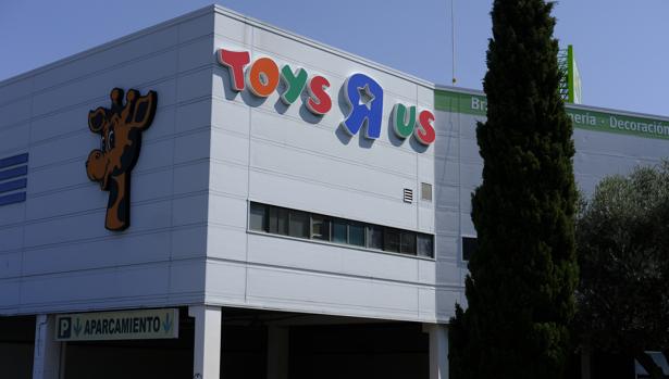 Toys 'R' Us contrata a 1.820 en España para la campaña de Navidad