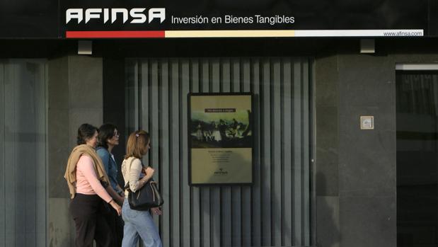 El Tribunal Supremo rebaja las condenas a los directivos de Afinsa que estafaron a 200.000 personas