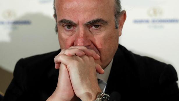 De Guindos asegura que la inflación se moderará hasta una tasa del 1% en los próximos meses