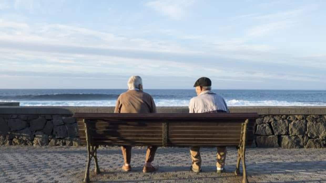 España suma 300 pensionistas más cada día y el coste ya ronda los 9.000 millones al mes