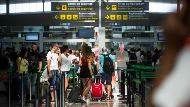 Aena saca a concurso el servicio de seguridad en los aeropuertos por más de 370 millones