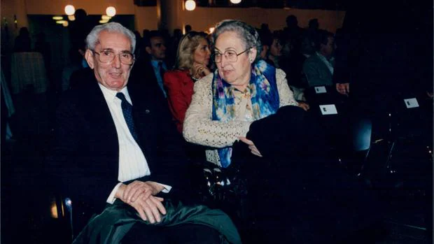 Fallece Josefina Semper, esposa y camarada de Marcelino Camacho, a los 90 años de edad