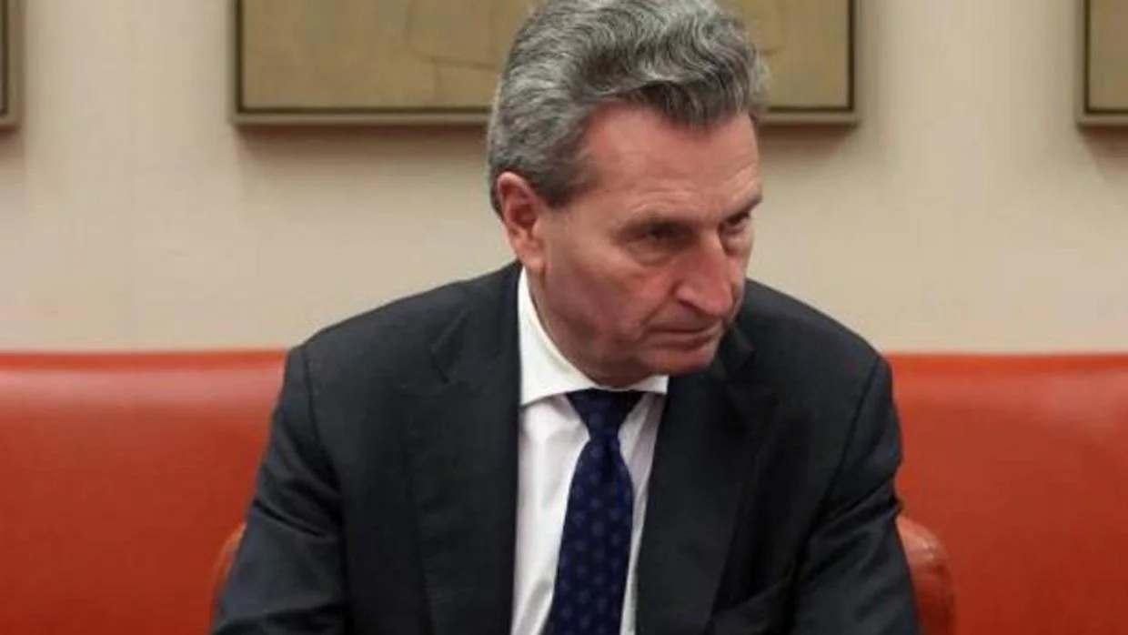 El comisario europeo de Presupuesto y Recursos Humanos, Gunter Oettinger