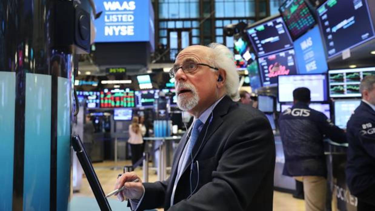 El Dow Jones ha cerrado con pérdidas de 2,93%